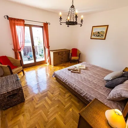Holiday Dalmatina Casa vacanze Sukošan